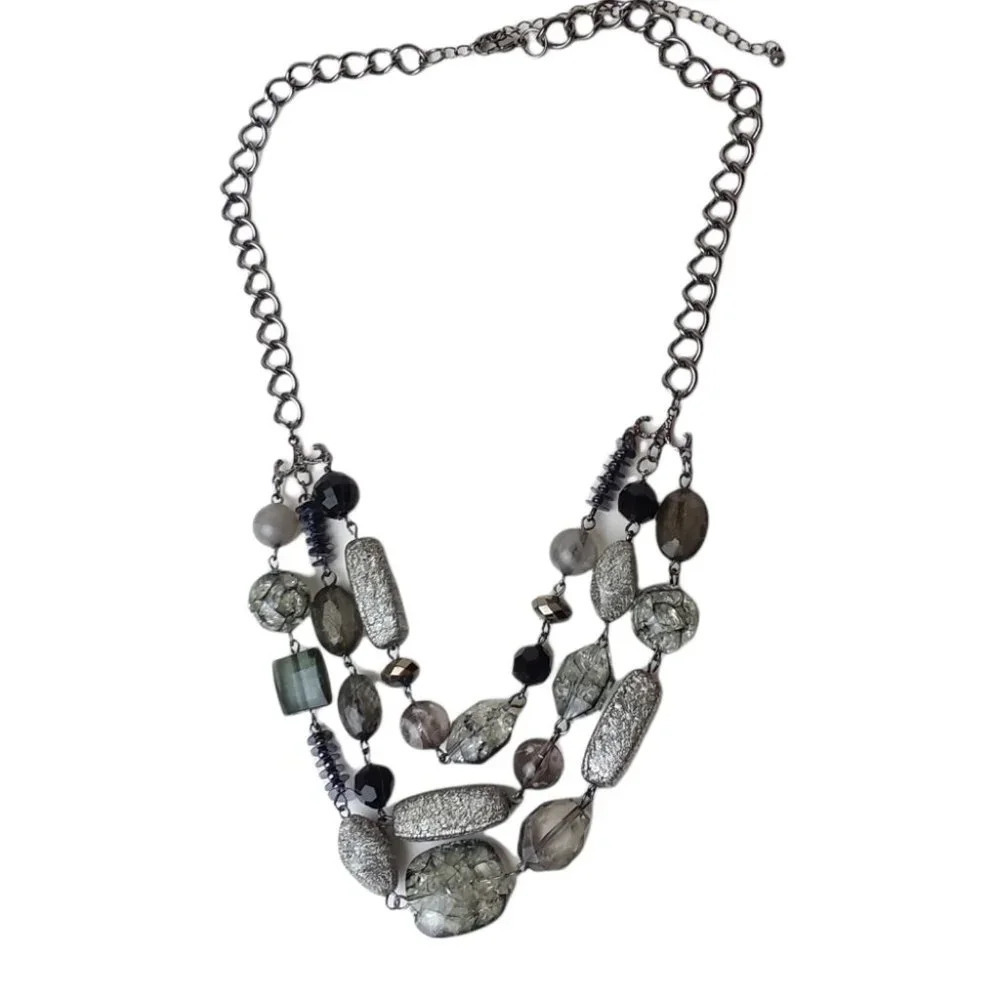 Sparkle Foil Silver Layer Beaded Necklace